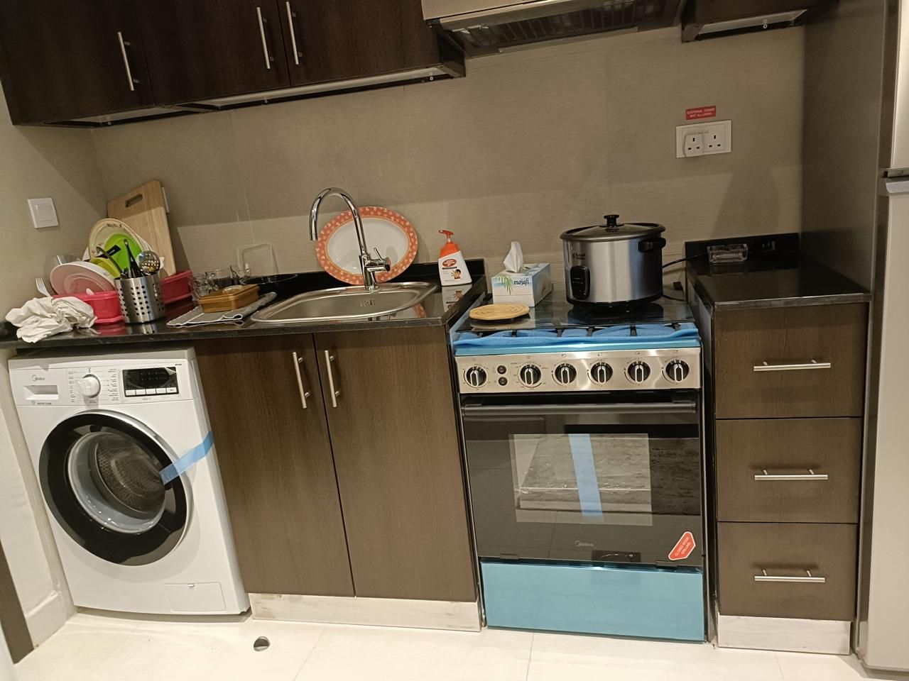 FULLY FURNISHED STUDIO || READY TO MOVE IN 8